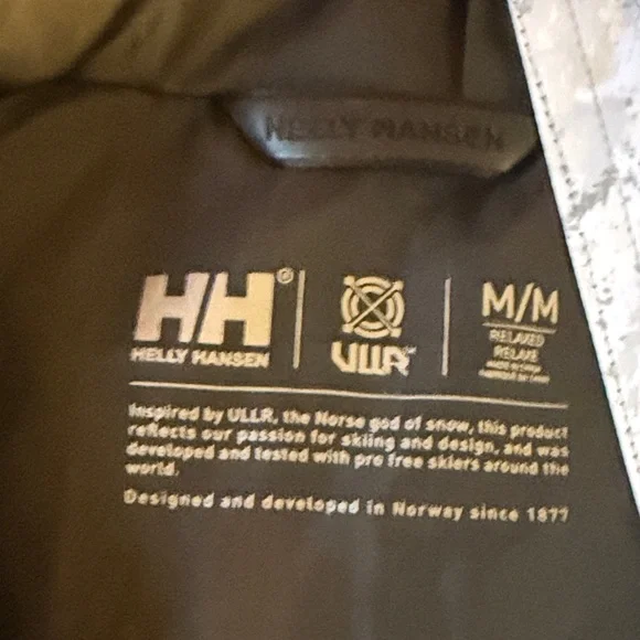 Helly Hansen womens POWERCHASER SNOW Camo Jacket with Orange Accents - Picture 4 of 4